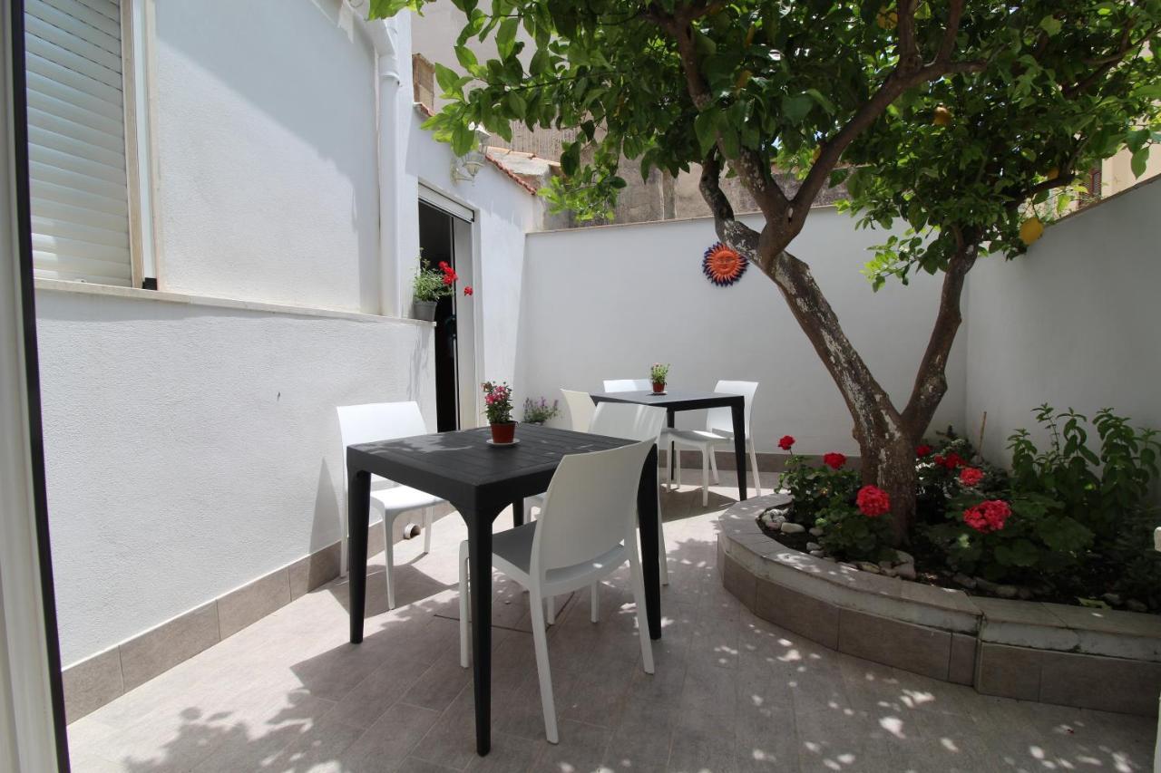 Bed & Breakfast Val Di Erice Valderice Buitenkant foto